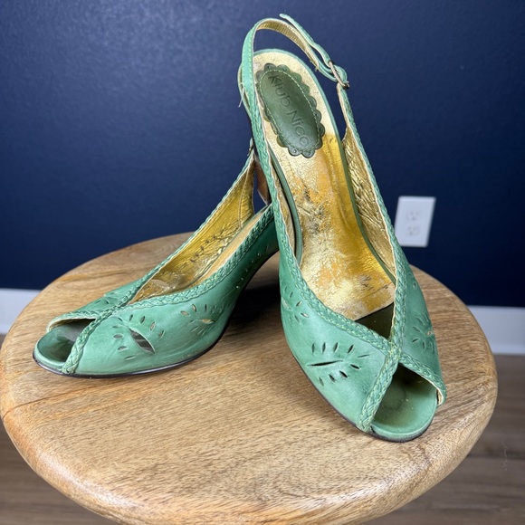 Anthropologie Klub Nico Green Leather Slingback Peep Toe Heels, Size 9 - Picture 2 of 7